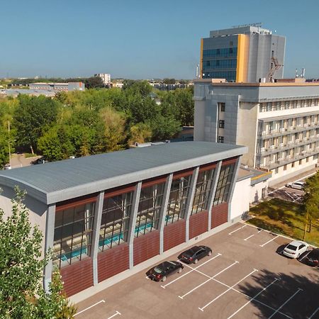 Cosmonaut Hotel Karagandy Exterior foto